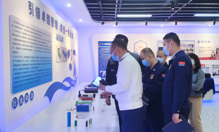 南宁市消防救援支队、住建局消防科等单位领导莅临我司调研指导工作