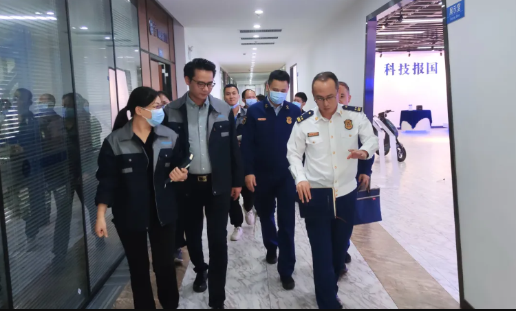 南宁市消防救援支队、住建局消防科等单位领导莅临我司调研指导工作